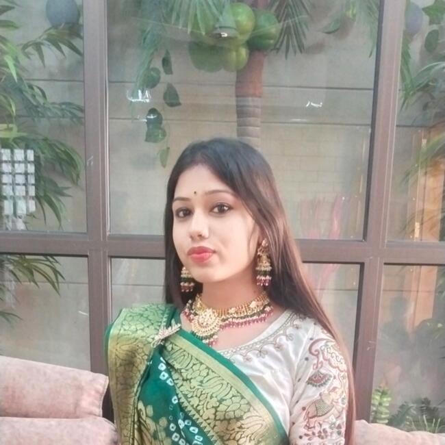 अहमदाबाद में बेबीसिटर: Nisha gediya