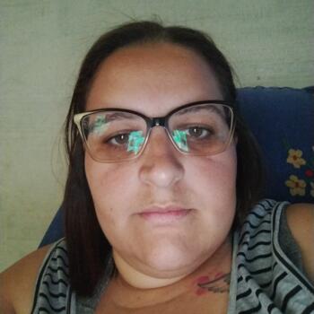 Babá em Votuporanga: Camila