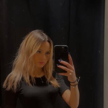 Baby-sitter Longueau: Delhia