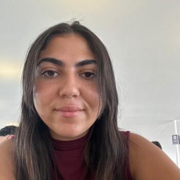 Babysitter a Chavannes: Kenza