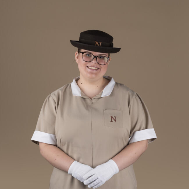 Babysitter in Bath: Lana