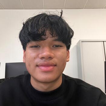 Babysitter in Auxerre: Tojo