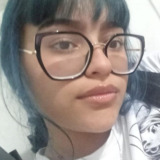 Niñera en Medellín: Sharit