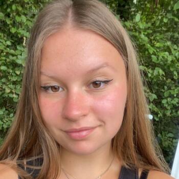 Baby-sitter Hochstatt: Lily