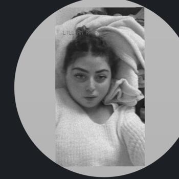 Baby-sitter in Oshawa: Lillian