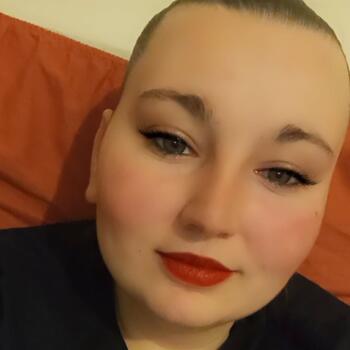 Babysitter in Poitiers: Esperanza