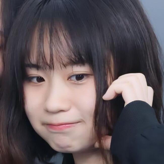 Babysitter in Brisbane: Jeoung