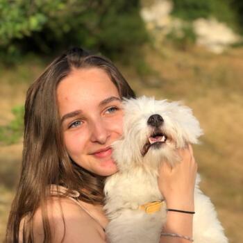 Baby-sitter in Besançon: Éléonore