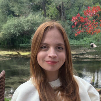 Babysitter in Néo Rýsi: Μαρία