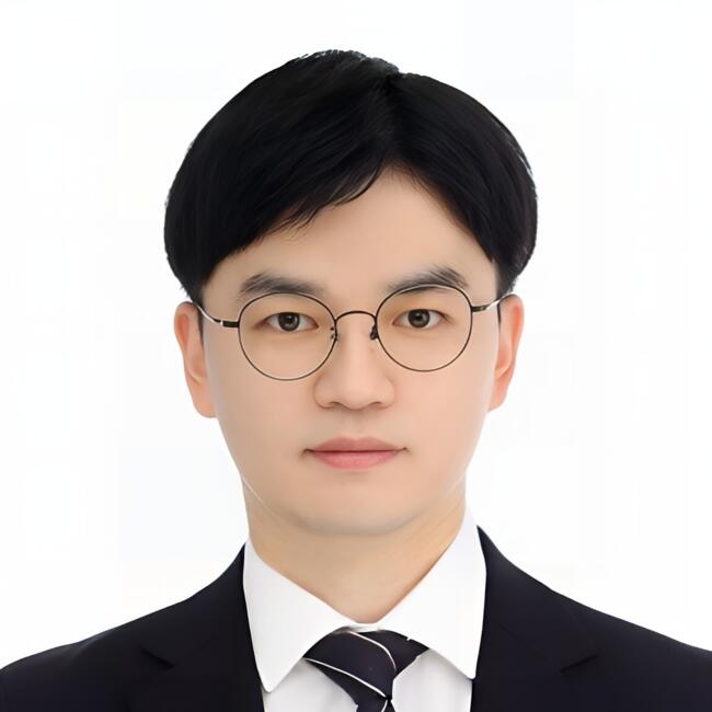 Babysitting job in Jakarta: CHANGWOO