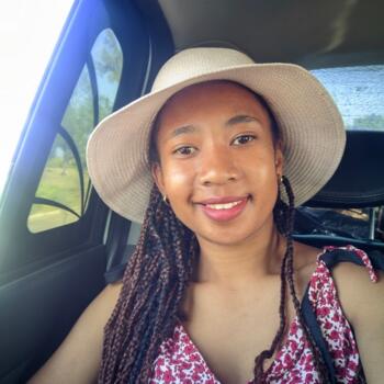 Babysitter in Köniz: Frederica