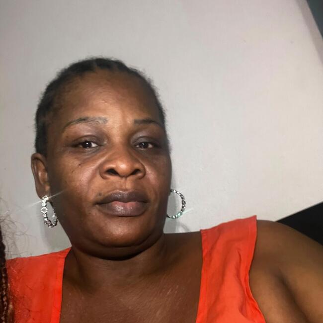 Babysitter in Abidjan: Ode