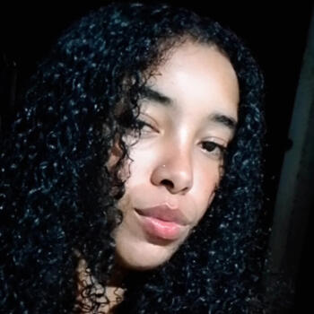Babysitter Carpina: Alana