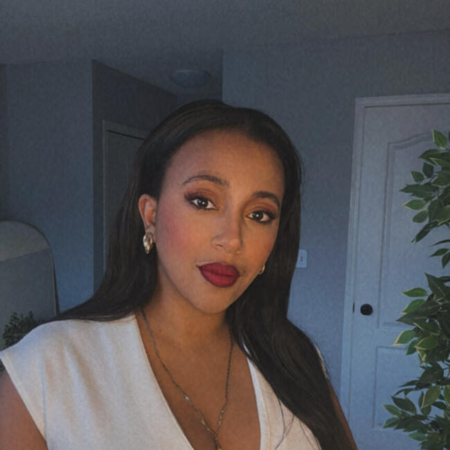 Babysitting job in Calgary: Fev