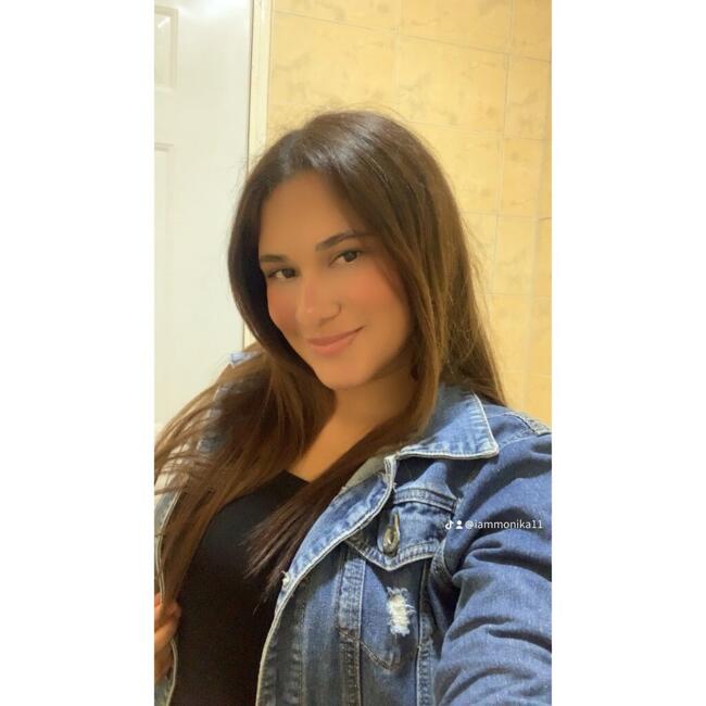 Babysitter in San Pedro del Espino: Monica