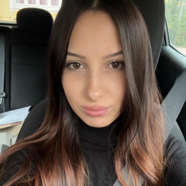 Babysitter in Montirone: Lucia