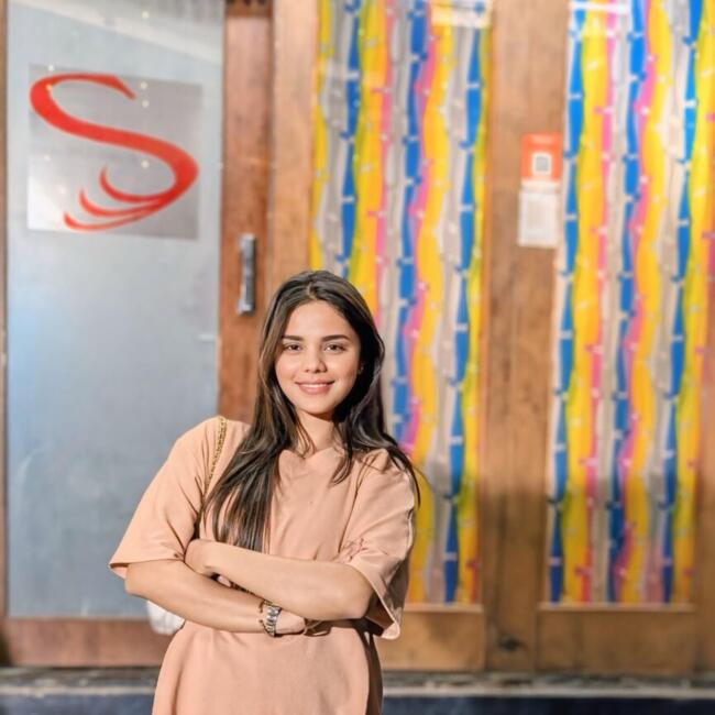 पुणे में बेबीसिटर: -Prerna