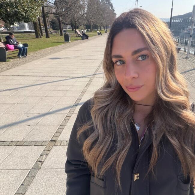 Babysitter a Massino Visconti: Eelonora
