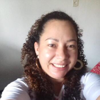 Babysitter in Flushing: Alessandra