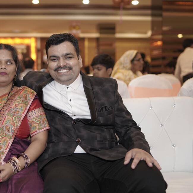 इन्दौर में बेबीसिटिंग की नौकरी: Sarika