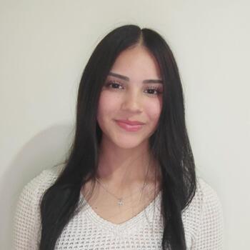 Niñera León: Berenice