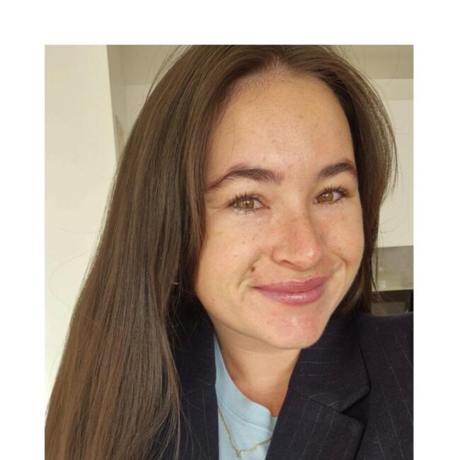 Babysitter in Véranne: Line