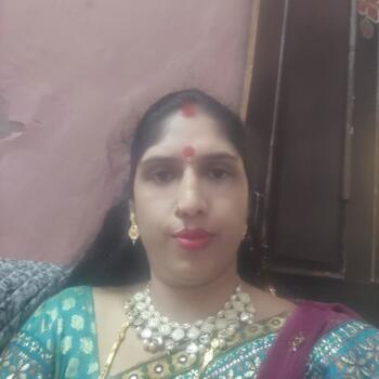Babysitter in Indore: Rupali