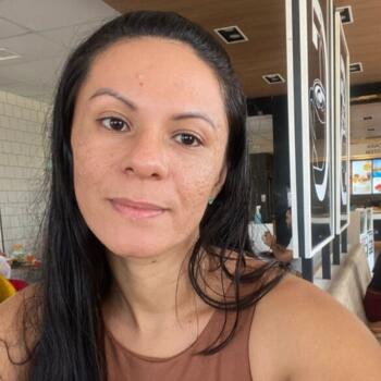 Babysitter Fortaleza: Maria