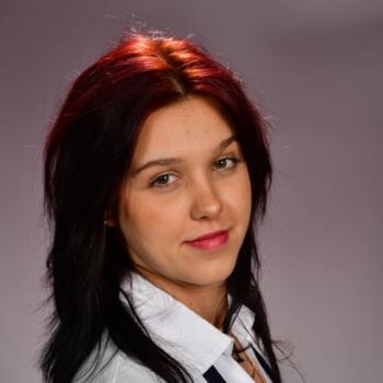 Bébiszitter Debrecen területén: Adrienn