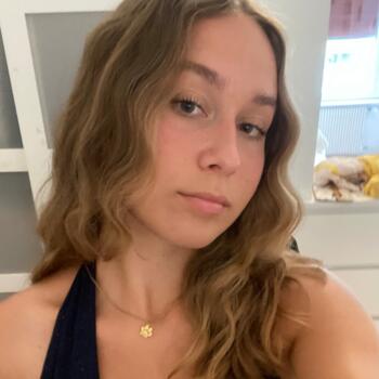 Babysitter in Genf: Asya