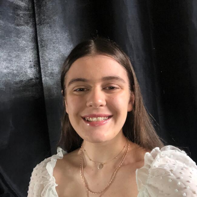 Babysitter in Tauranga: Zara