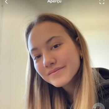 Babysitter in Grenoble: Saula