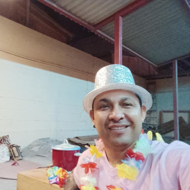 Trabajo para niñera en Iquique: Carlos