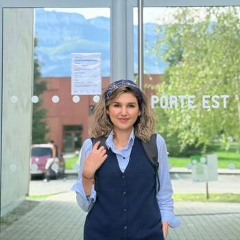 Babysitter in Aix-les-Bains: Masoumeh