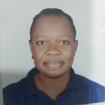 Babysitter in Doha: Constance