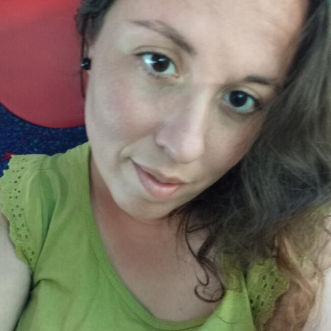 Trabajo de canguro en Albaida del Aljarafe: Ana Isabel