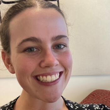 Babysitter in Canberra: Sophie