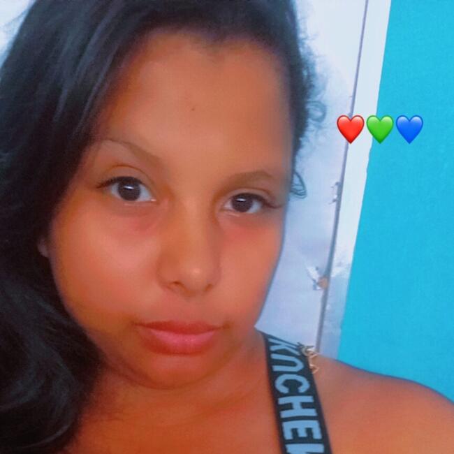 Babysitter in Caracas: Mahya