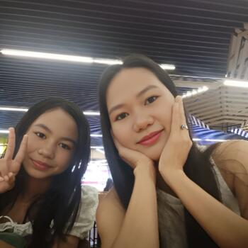 Babysitter in Bundaberg: Mariles