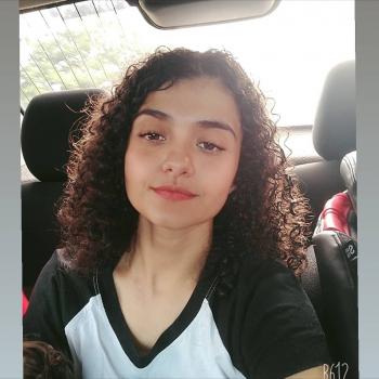 Babysitter Goiânia: Taizy