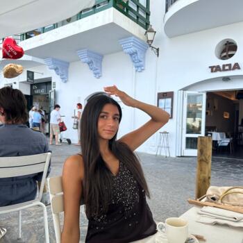Babysitter in Argentona: Jana