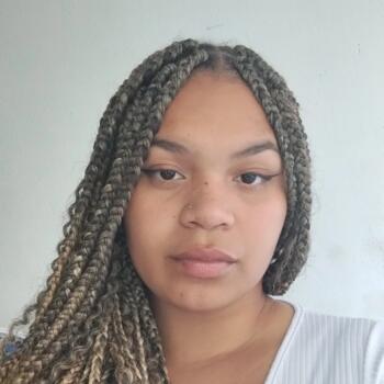 Babysitter in Francisco Morato: Ana Carolina