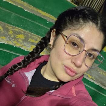 Niñera en Hualpén: Javiera