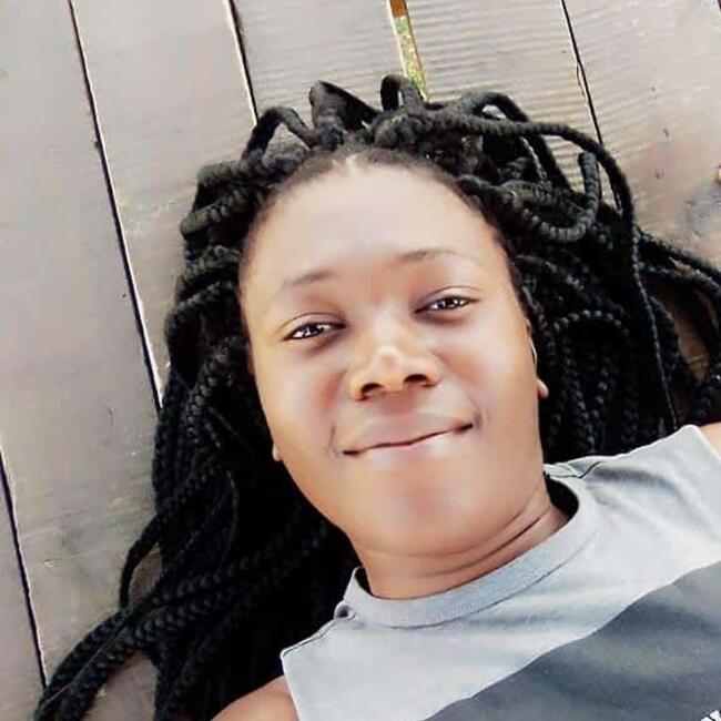 Babysitter in Midrand: ANDISIWE