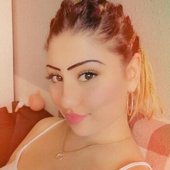 Babysitter in Dunaújváros: Alexandra