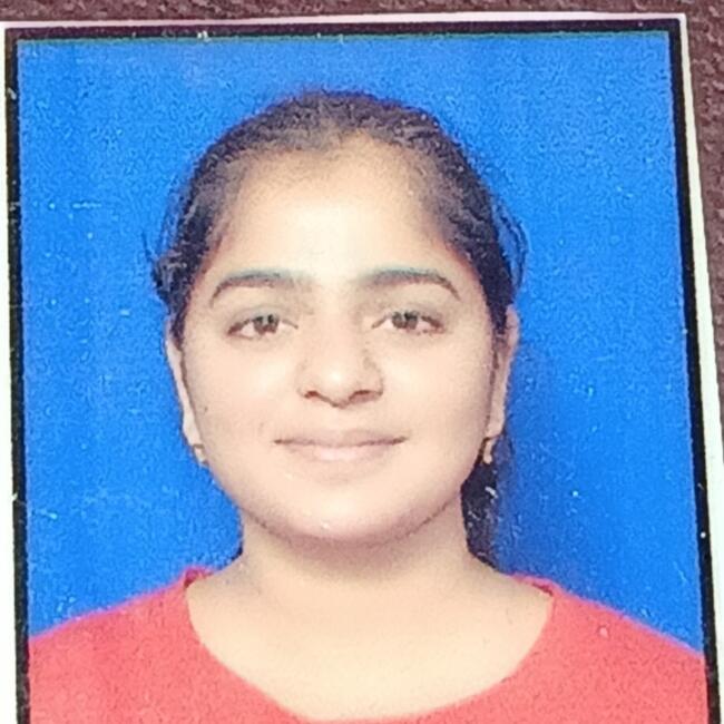 इन्दौर में बेबीसिटर: Shubhi