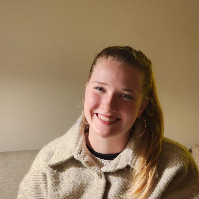 Babysitter in Porto: Sara