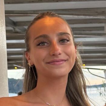 Babysitter in Sydney: Luella