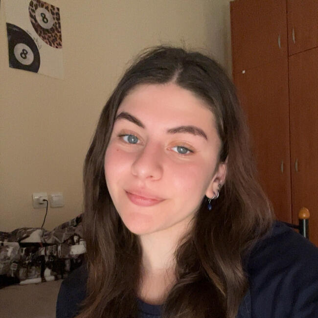 Babysitter στην περιοχή Κοζάνη: Ειρηνη