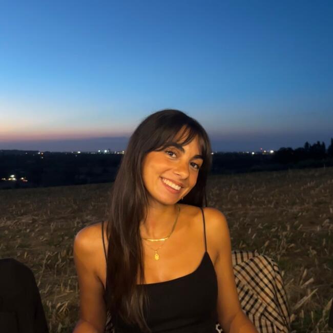 Babysitter in Pesaro: Alessandra